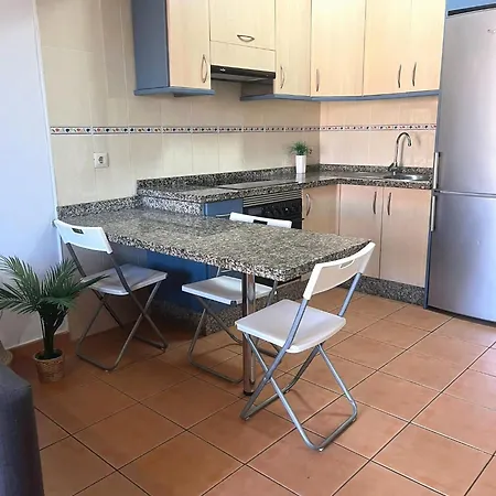 Apartamento En Con Piscina Y Garaje 公寓 厄尔梅达诺